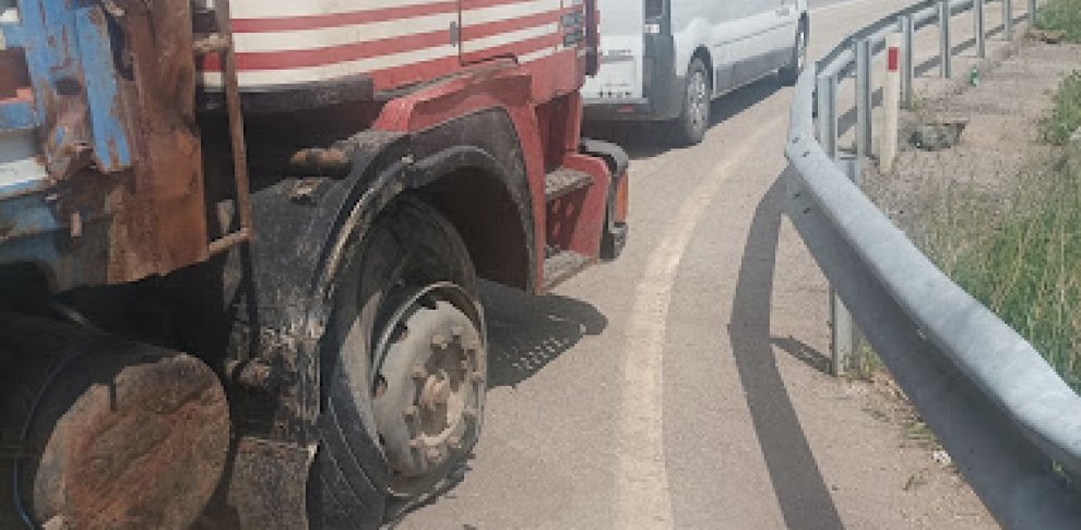 Büyükoba lastiikçi